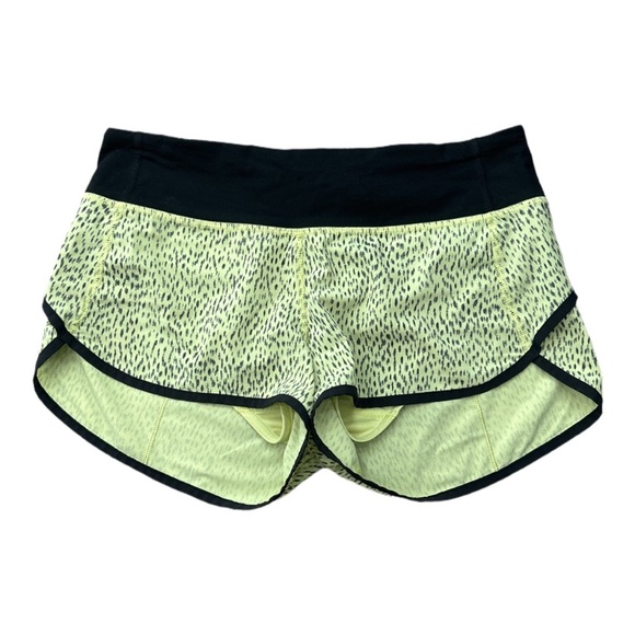 Lululemon Speed Up Shorts small medium Size 4 - Picture 2 of 2